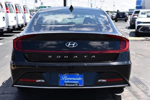 Phantom Black 2020 Hyundai SONATA SE