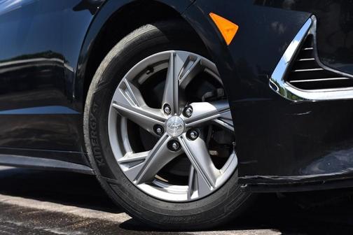 Phantom Black 2020 Hyundai SONATA SE