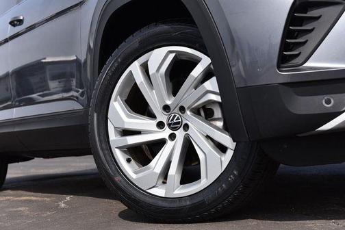 2023 Volkswagen Atlas 3.6L SE w/Technology