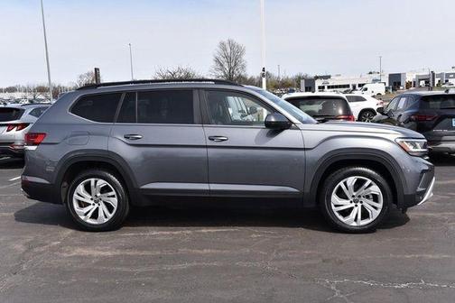 2023 Volkswagen Atlas 3.6L SE w/Technology