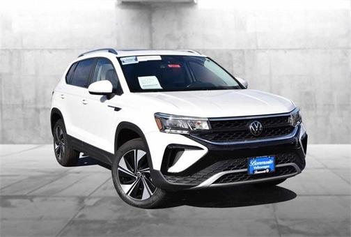 2024 Volkswagen Taos SE 4MOTION