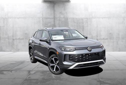 Platinum Gray Metallic 2026 Volkswagen Tiguan 2.0T SE
