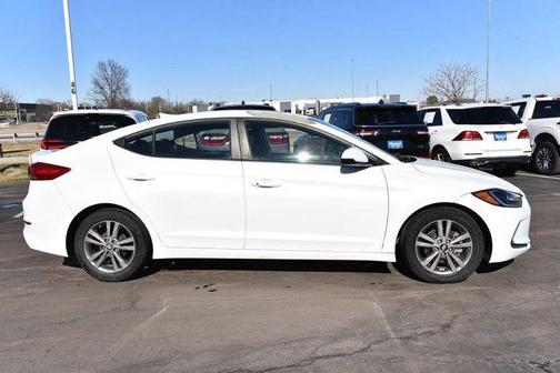2017 Hyundai ELANTRA Value Edition