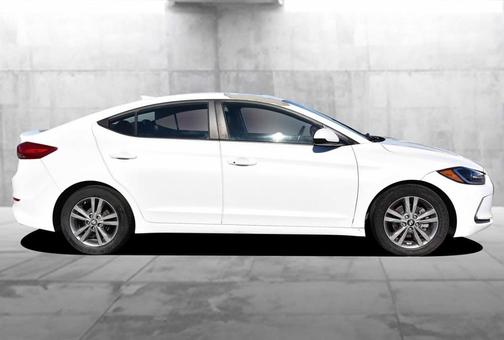 2017 Hyundai ELANTRA Value Edition