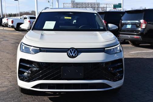 2026 Volkswagen Tiguan 2.0T SEL R-Line Turbo 4MOTION