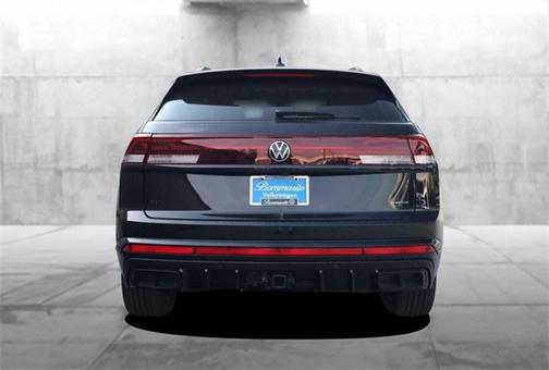2026 Volkswagen Atlas Cross Sport 2.0T SEL R-Line Black