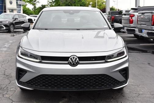 Pyrite Silver Metallic 2025 Volkswagen Jetta 1.5T Sport