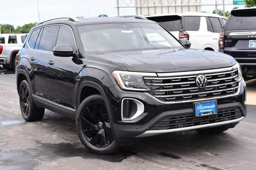 Deep Black Pearl Effect 2025 Volkswagen Atlas 2.0T SEL