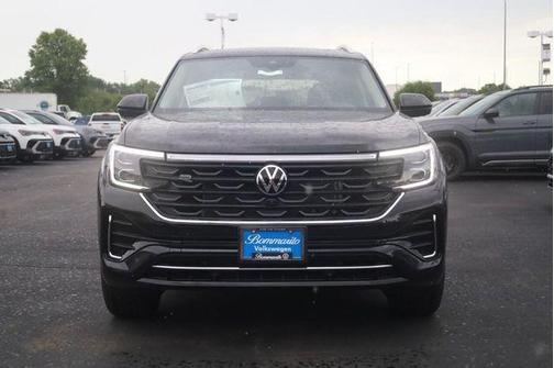 Deep Black Pearl 2026 Volkswagen Atlas 2.0T SEL Premium R-Line
