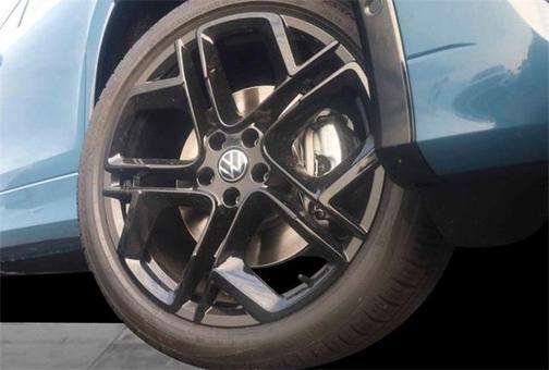 2025 Volkswagen Tiguan 2.0T SE R-Line Black