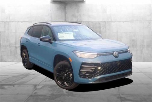 2025 Volkswagen Tiguan 2.0T SE R-Line Black