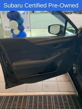 Crystal Black Silica 2025 Subaru Legacy Base