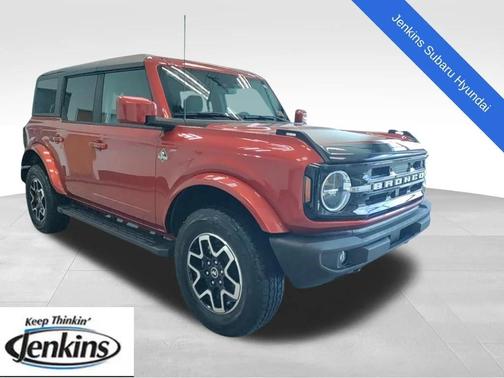 2023 Ford Bronco Outer Banks