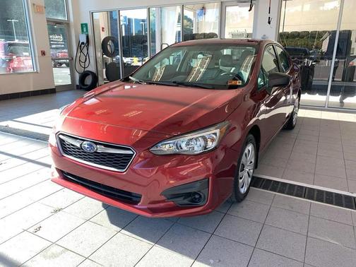 2017 Subaru Impreza 2.0i