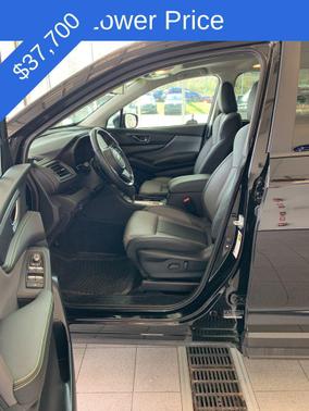 Crystal Black Silica 2024 Subaru Ascent Onyx Edition 7-Passenger