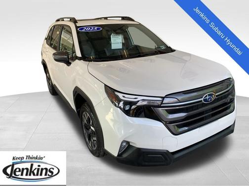 Crystal White Pearl 2025 Subaru Forester Premium