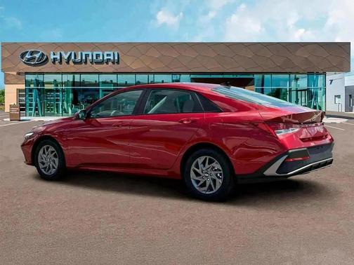 2025 Hyundai ELANTRA HEV Blue
