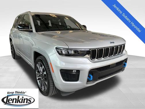 Silver Zynith 2023 Jeep Grand Cherokee 4xe Overland