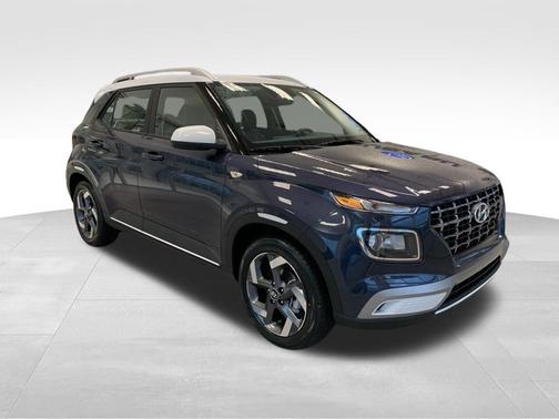 Denim w/White Roof 2026 Hyundai VENUE SEL w/Two-Tone Roof