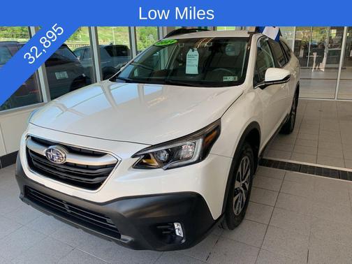 Crystal White Pearl 2021 Subaru Outback Premium