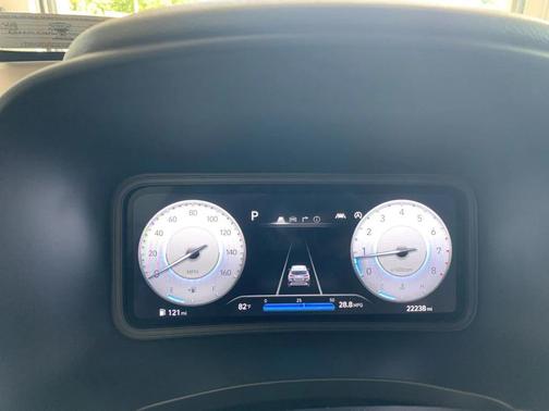 2023 Hyundai KONA Limited
