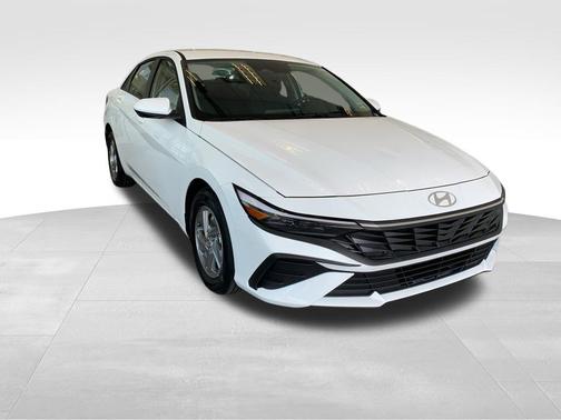 Serenity White 2026 Hyundai ELANTRA SE