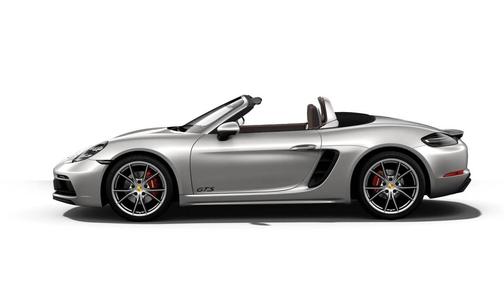 GT-Silver Metallic 2019 Porsche 718 Boxster
