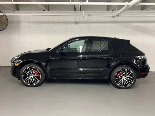 Black 2023 Porsche Macan