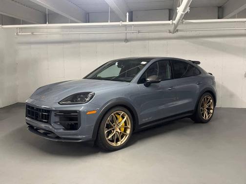 Paint to Sample: Graphitebluemetallic 2024 Porsche Cayenne