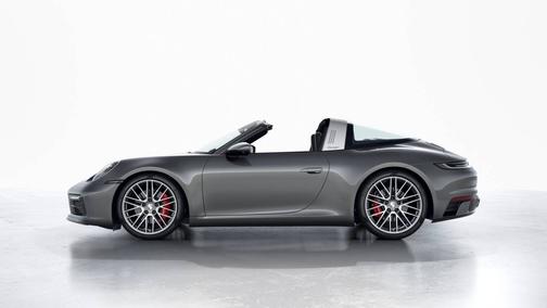 Agate Grey Metallic 2022 Porsche 911