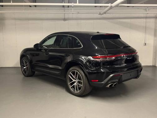 2024 Porsche Macan 