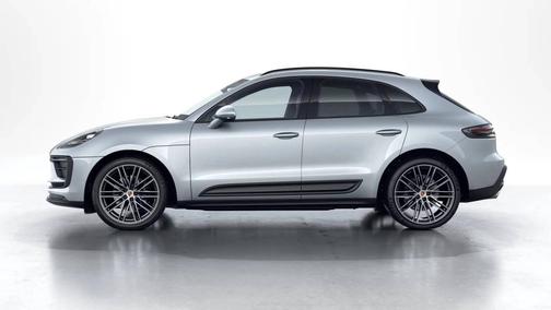 Dolomite Silver Metallic 2026 Porsche Macan