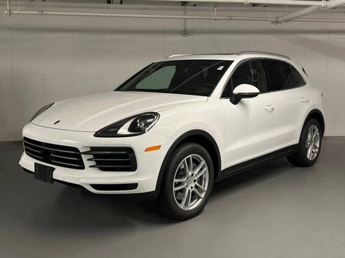 White 2023 Porsche Cayenne