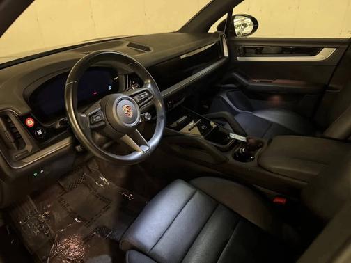 Black 2024 Porsche Cayenne