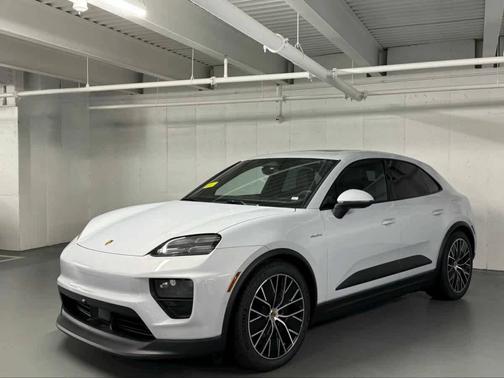 2024 Porsche Macan 