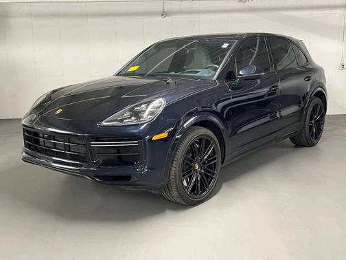 2021 Porsche Cayenne 