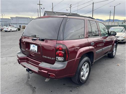 2004 Chevrolet Trailblazer LS