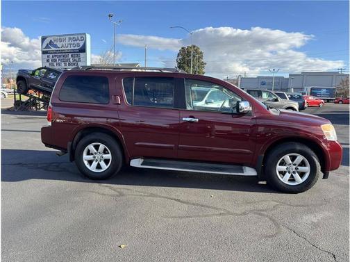 2011 Nissan Armada SV