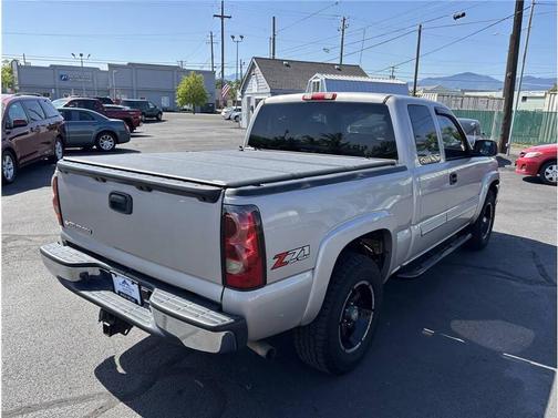 Champagne 2006 Chevrolet Silverado 1500 LT Extended Cab