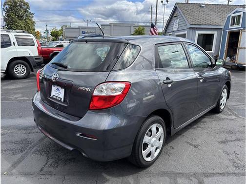 2010 Toyota Matrix Base