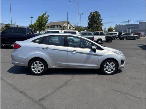 2012 Ford Fiesta S