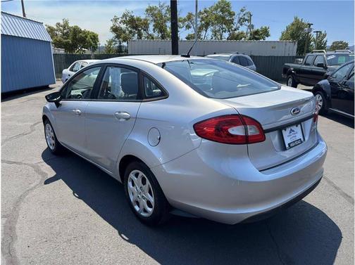 2012 Ford Fiesta S