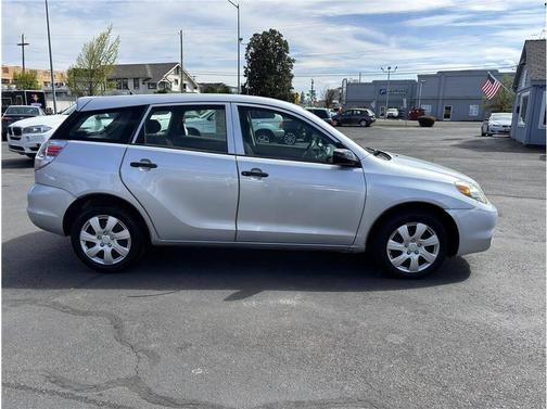 Silver 2006 Toyota Matrix