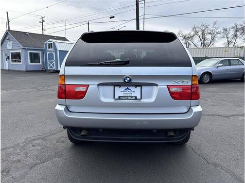 2002 BMW X5 3.0i