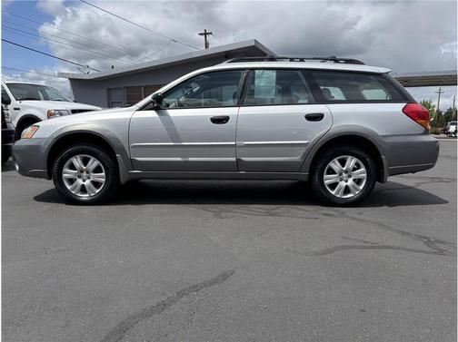2005 Subaru Outback 2.5i