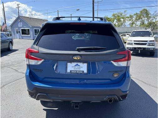 Geyser Blue 2022 Subaru Forester Wilderness