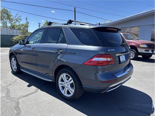 Gray 2012 Mercedes-Benz M-Class ML 350 4MATIC