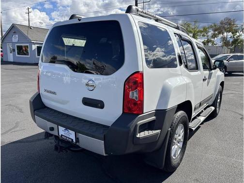 2015 Nissan Xterra S