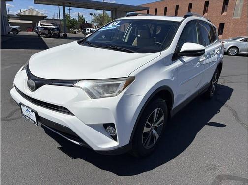 White 2017 Toyota RAV4 XLE
