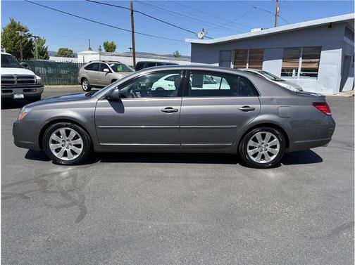 2006 Toyota Avalon XLS